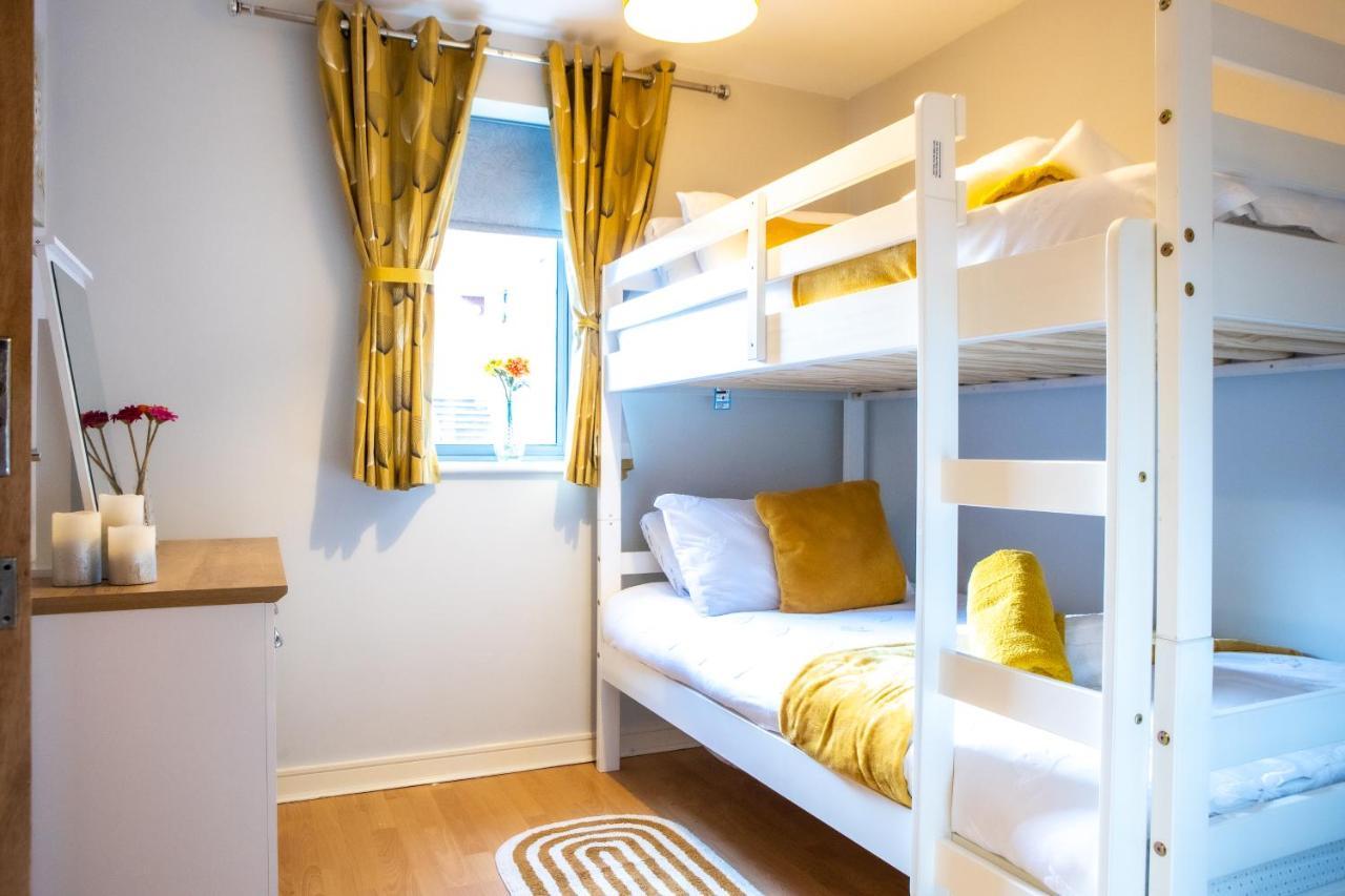 Newly Furnished Appartment Near Train Station Wolverhampton Eksteriør billede