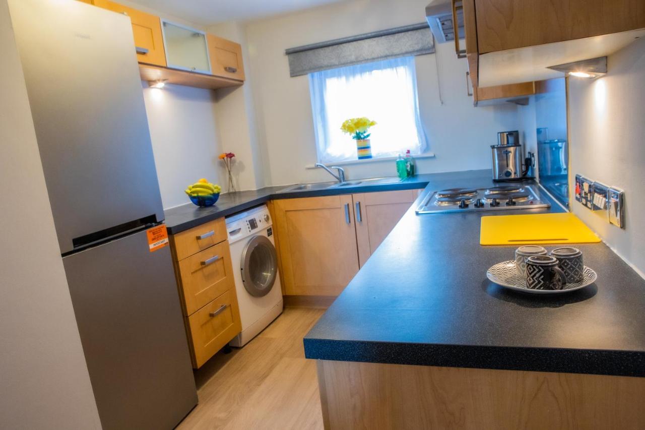 Newly Furnished Appartment Near Train Station Wolverhampton Eksteriør billede