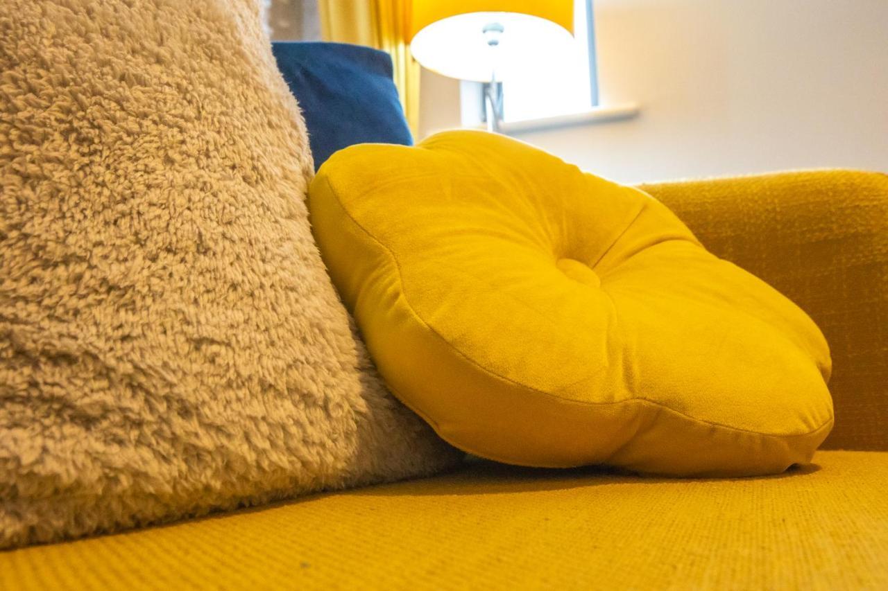 Newly Furnished Appartment Near Train Station Wolverhampton Eksteriør billede